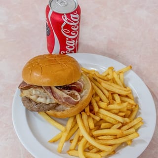 Bacon Cheeseburger on a Bun Combo